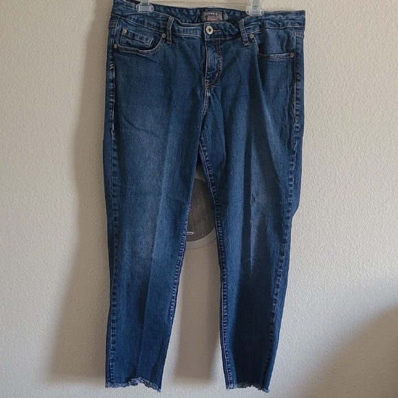 torrid Denim - Torrid Cropped Boyfriend Women's Blue Jeans Size 16